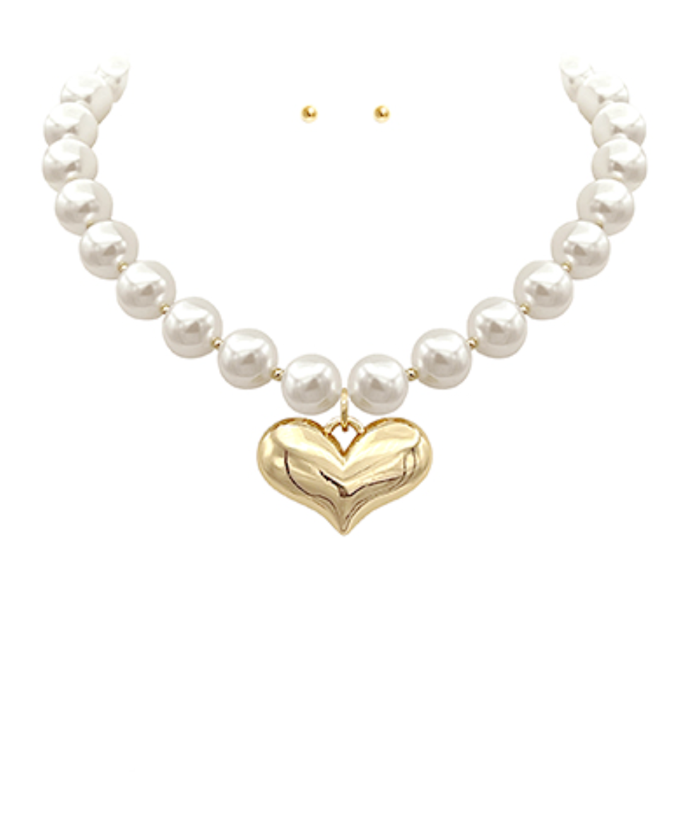 Pearl Heart Necklace