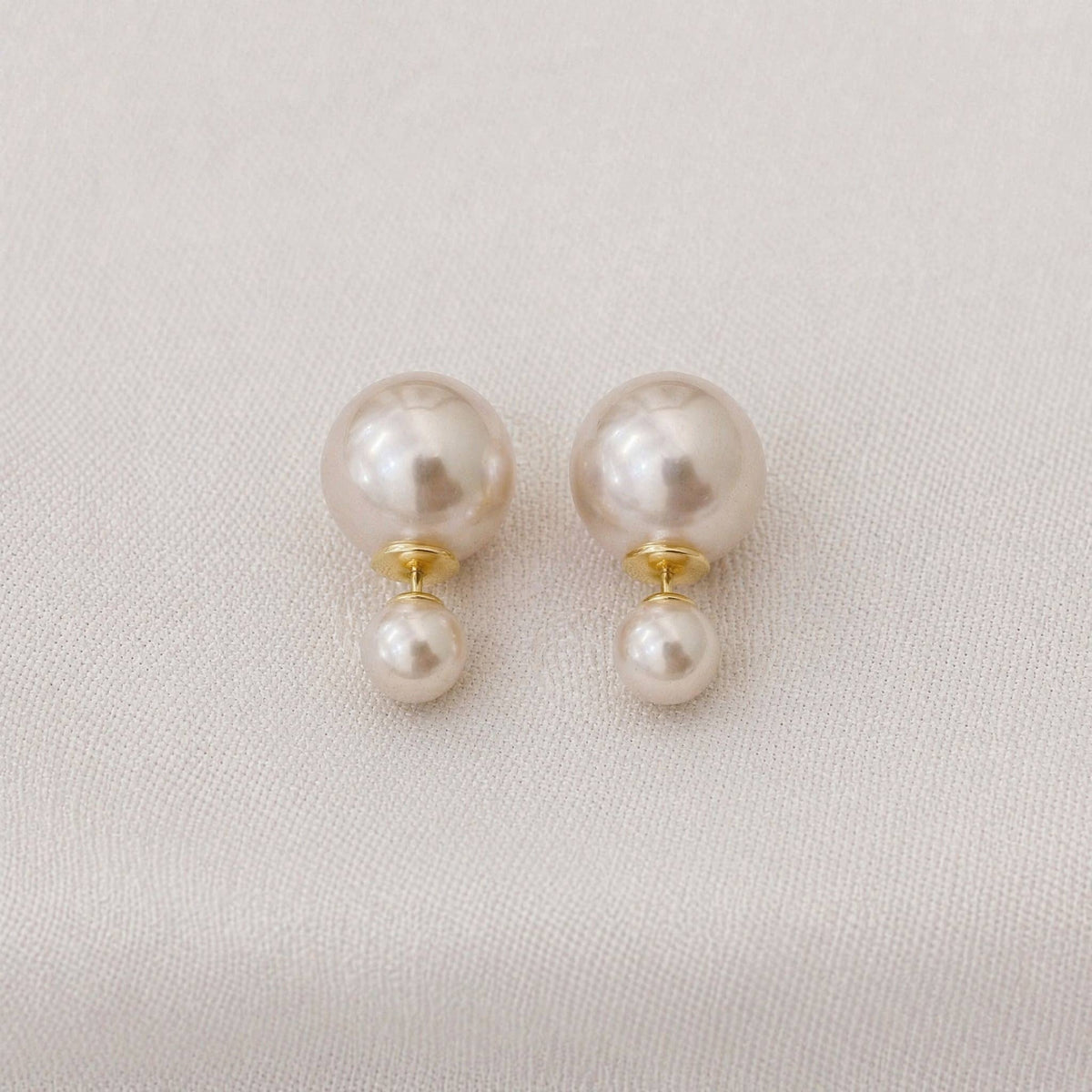 Vanessa Pearl Earrings