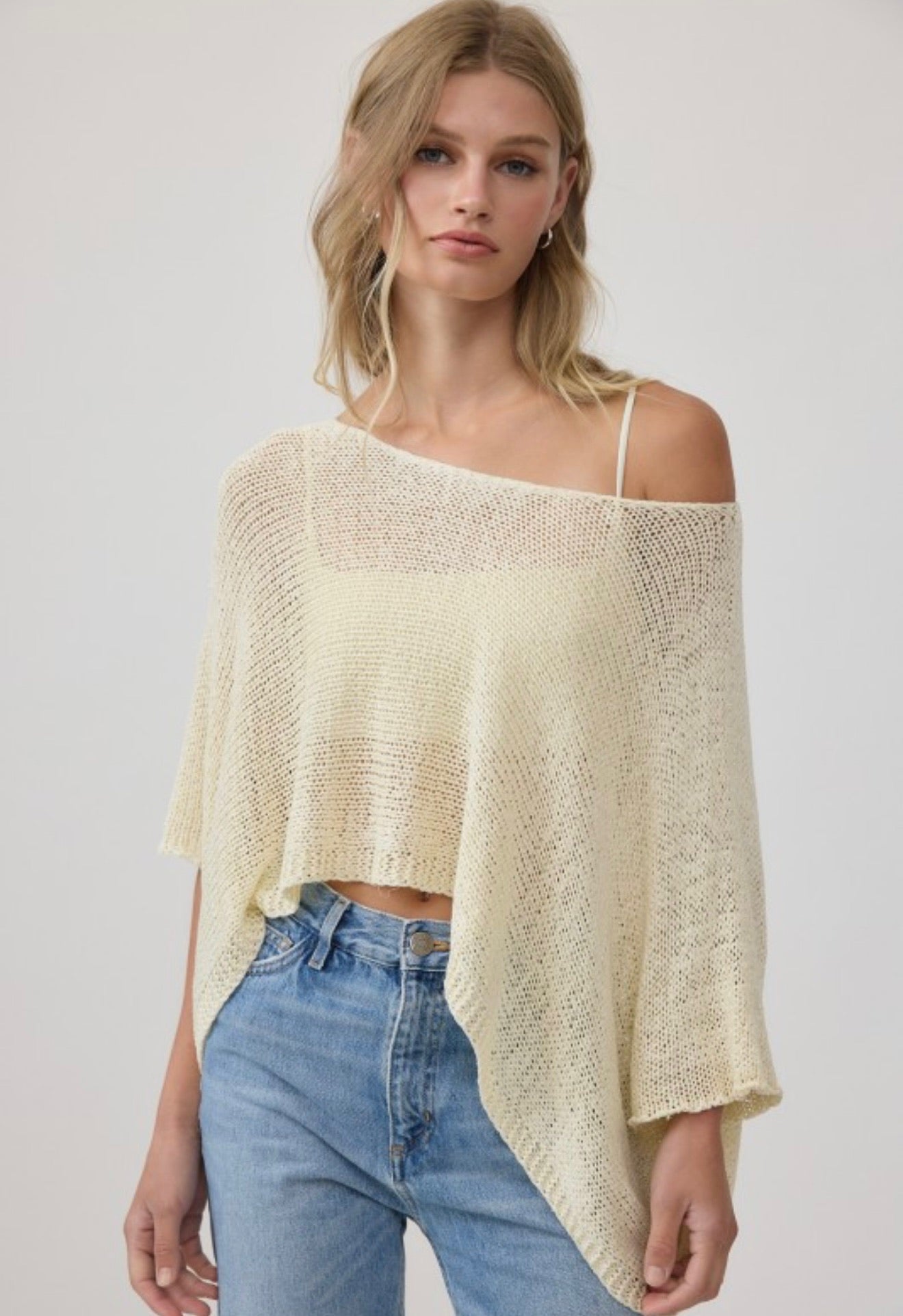 Draya Poncho Top