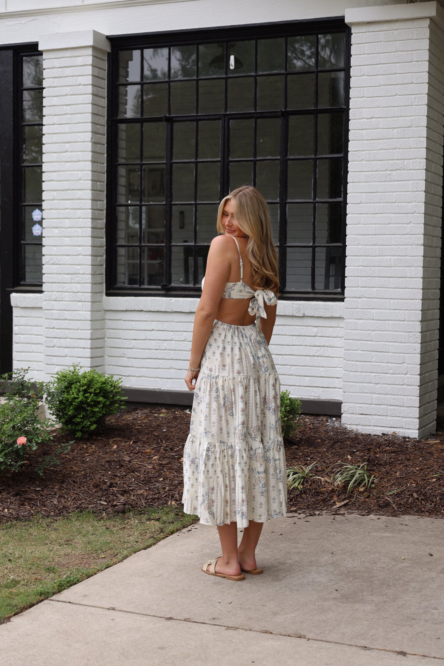 Annistyn Midi Dress