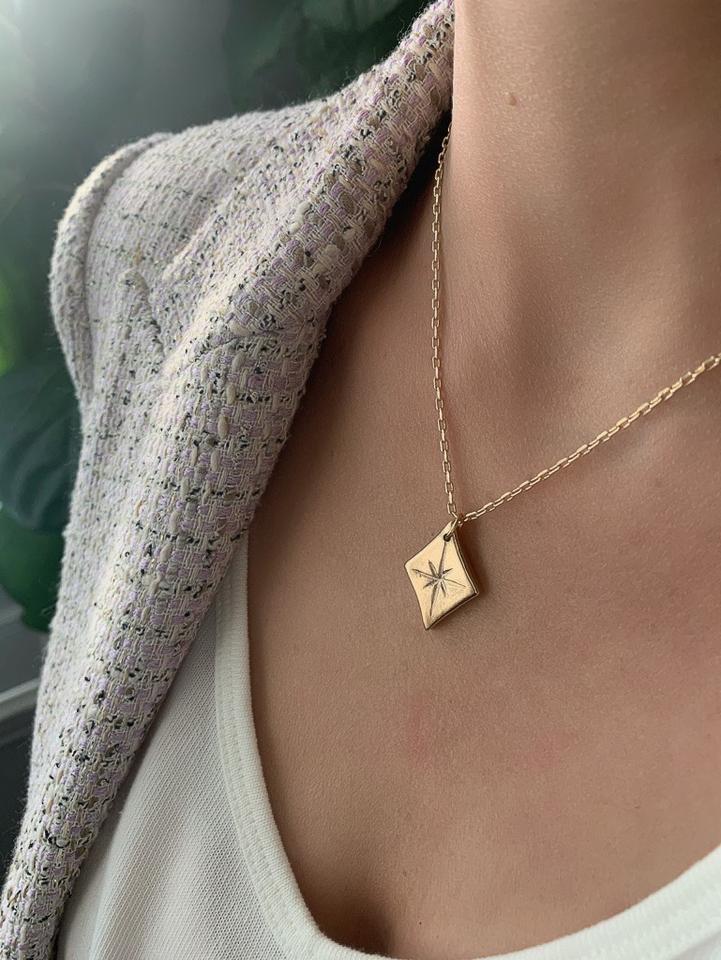 Flicker Necklace Accessories 
